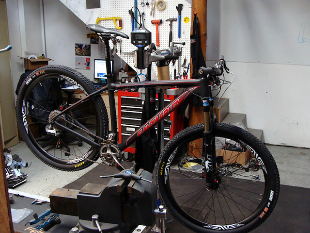 santa_cruz_carbon_29er_2011