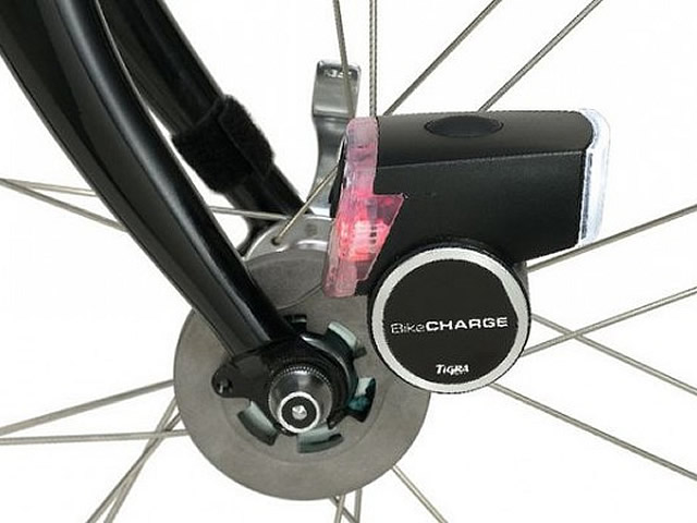 incarcator_usb_bicicleta_1