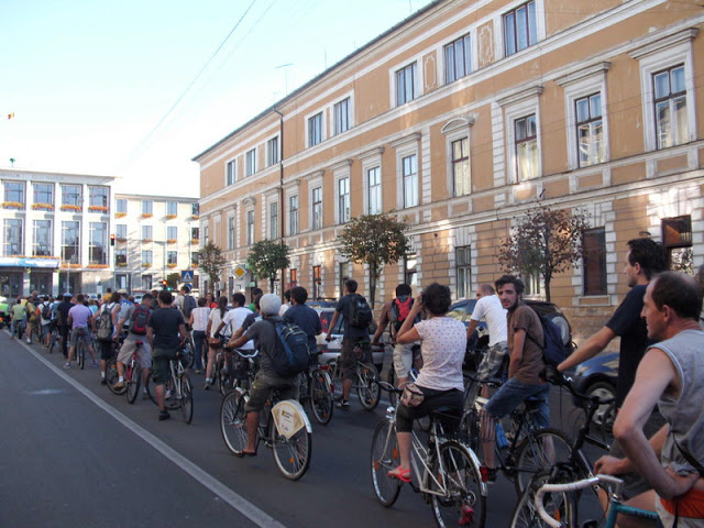 marsul_biciclistilor_clujeni_ianuarie_2013