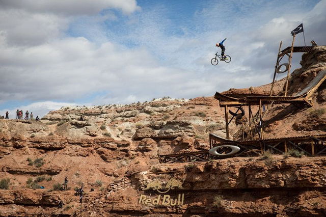 kyle_strait_red_bull_rampage_fr