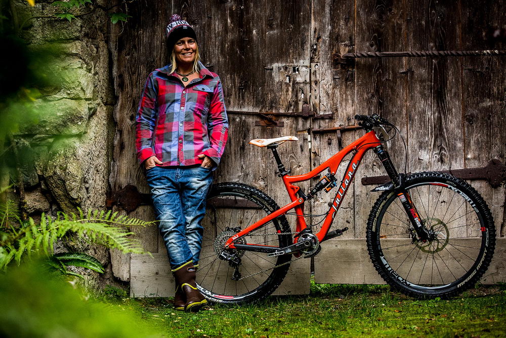 Juliana Bicycles Anka Martin foto vitalmtb-com