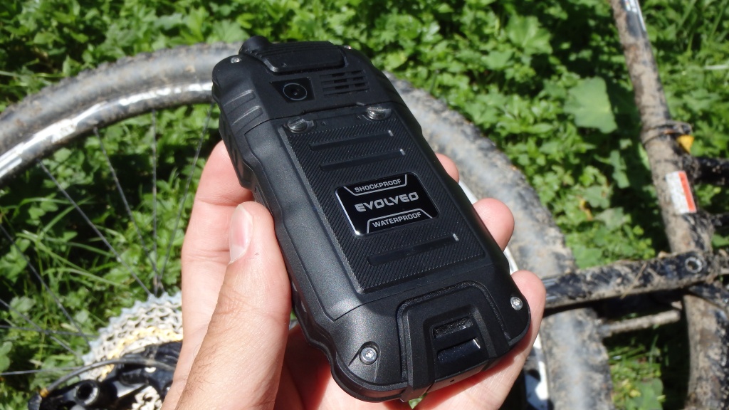 evolveo_strongphone_2