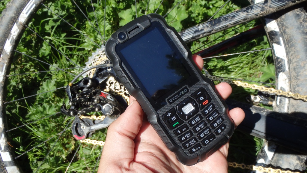 evolveo_strongphone_3