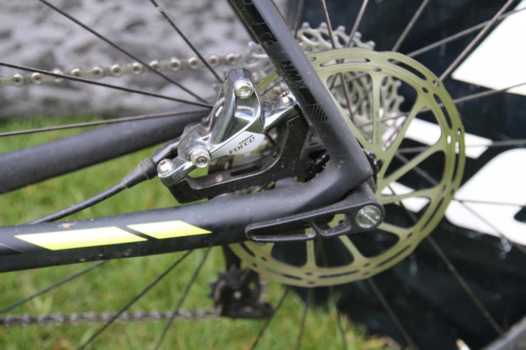 Scott-bikes-2015-road-disc-flat-mount-12mm-thru-2
