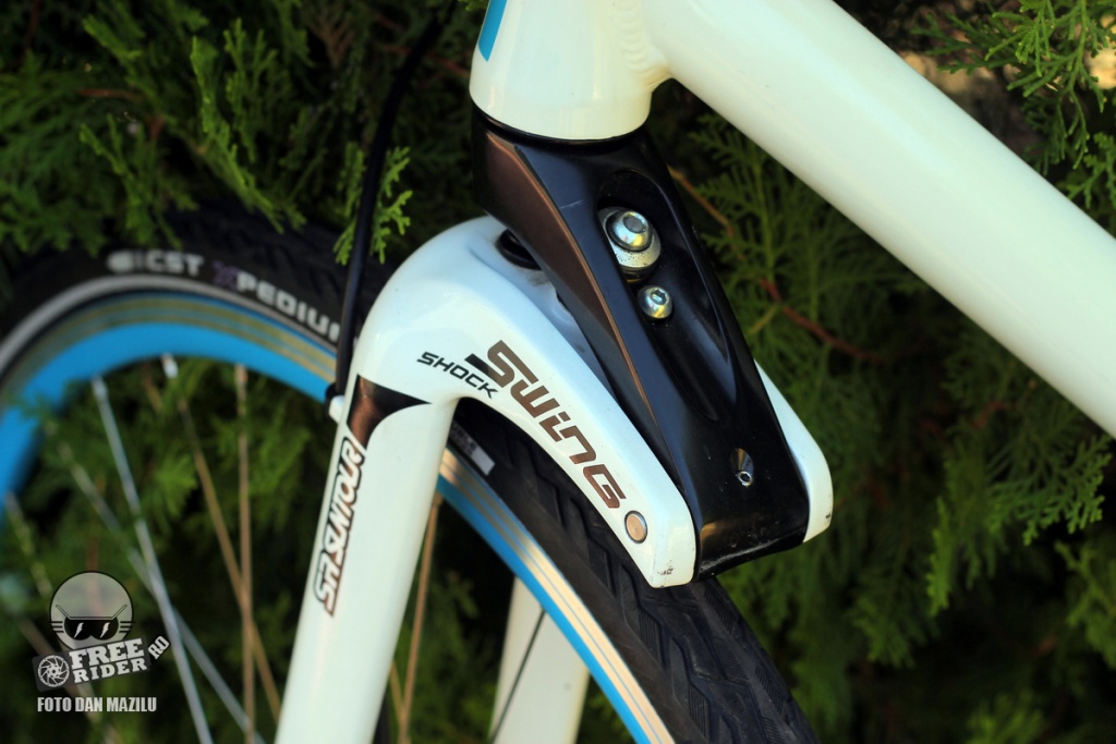 test recenzie review sr suntour swing shock 05