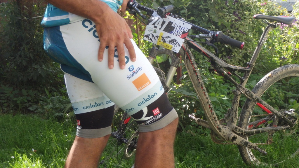 review recenzie test Compressport Cvadriceps 4Quad 03