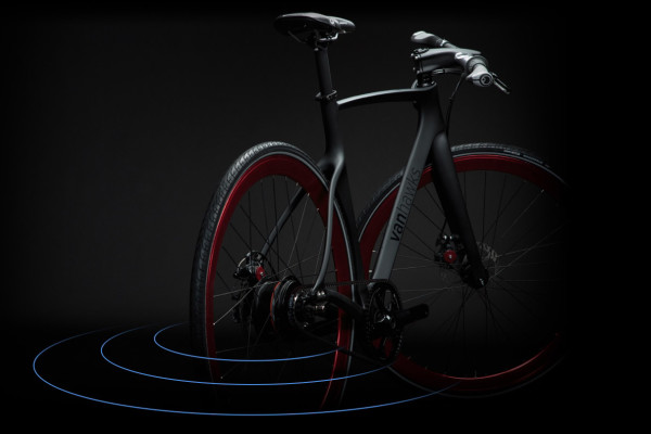 Vanhawks-Valour_smart-connected-city-bike_new_blindspot-600x400