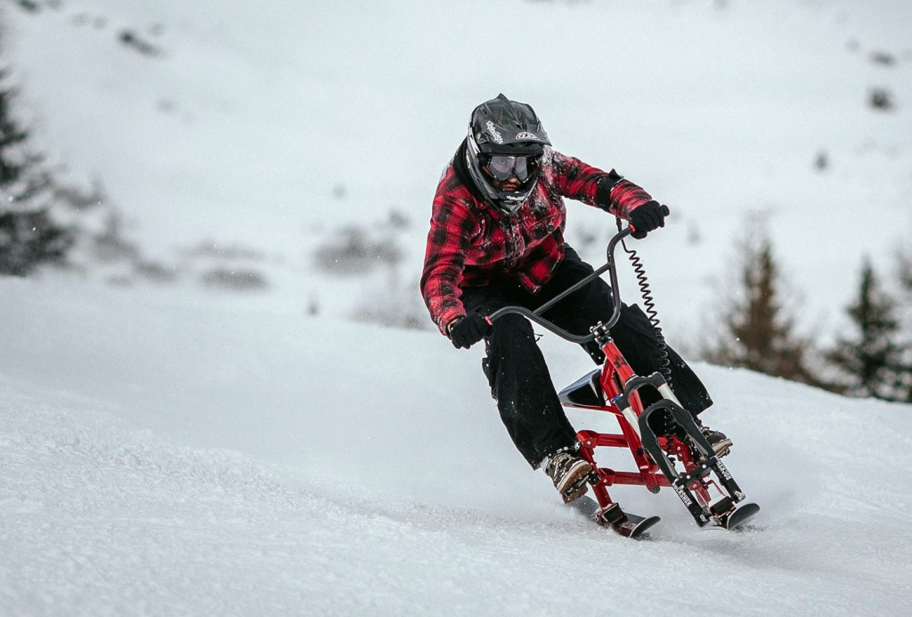 Hillstrike Snowtrike 01