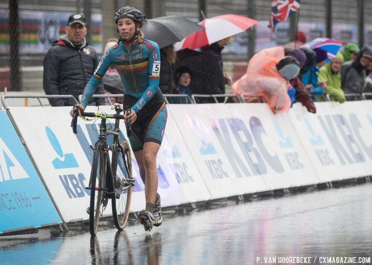 2016-zolder-worlds-pvh_femkevandendriessche_u23_12.jpg-U23-women-cxmagazine_1-750x535