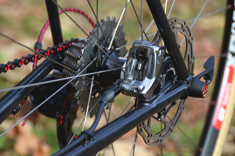 Rodriguez-bikes-bandito-light-weight-steel-disc-32c-tire-1