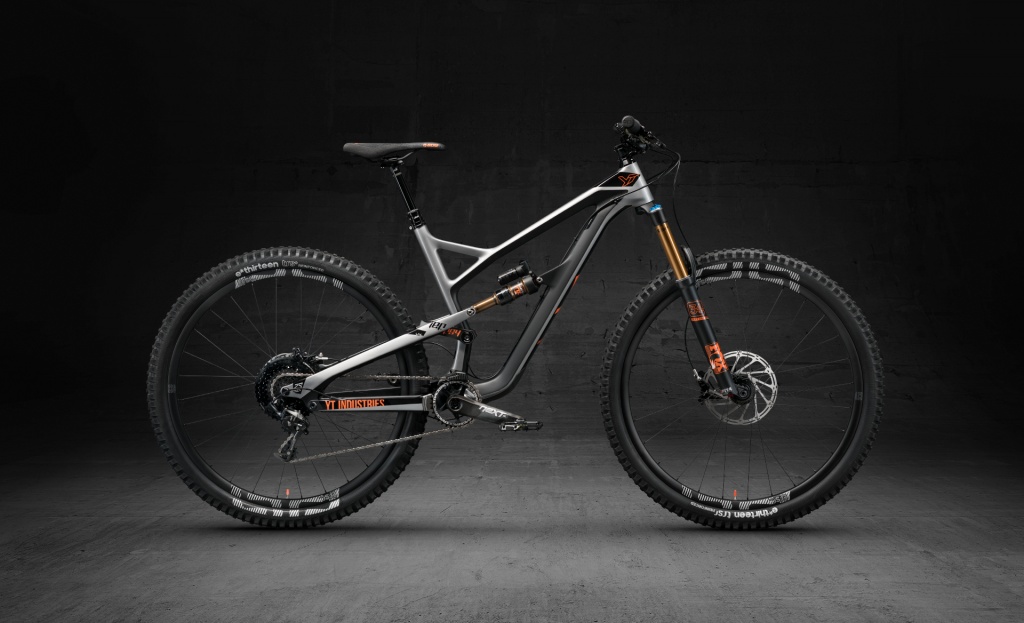YT-2017-bike-range-Jefsy-Capra-Tues-carbon-cf-pro-build-XL-size-9